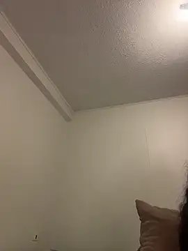 princesaliay online show from April 2026 11:03:02 AM