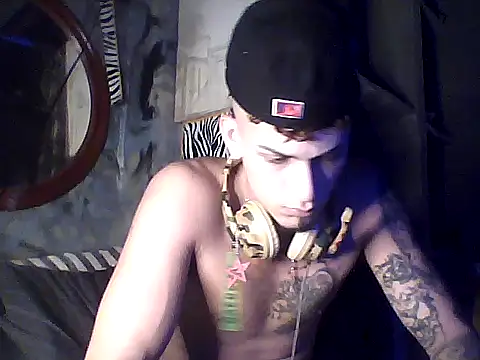 crisrummer online show from October 2025 12:28:01 PM