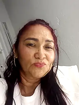 linda luna29 online show from May 2026 01:11:01 AM