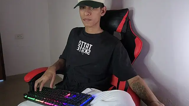 sung yol online show from April 2026 06:44:02 PM