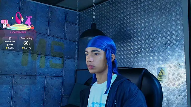 AlanCutee online show from October 2025 12:20:01 PM