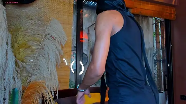 AlanCutee online show from January 2026 01:26:02 PM