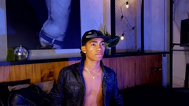 AlanCutee online show from April 2026 11:32:01 AM