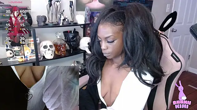 bunniikimi online show from September 2025 12:39:01 PM