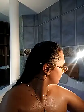 Esmeralda333 online show from November 2025 12:53:02 AM