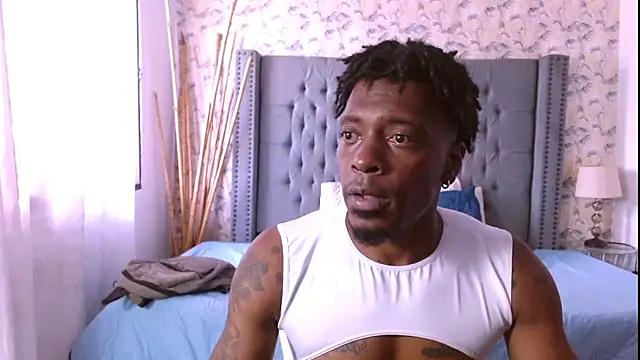 Snapshot of adesstone chatting on September 2025 09:03:01 PM adesstone online show from September 2025 09:03:01 PM