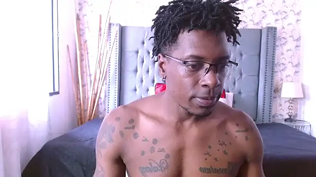 Snapshot of adesstone chatting on September 2025 08:25:01 PM adesstone online show from September 2025 08:25:01 PM