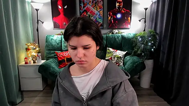 AnoraDark online show from December 2025 06:27:02 PM