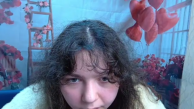 NeonilaLisova online show from February 2026 12:15:01 PM