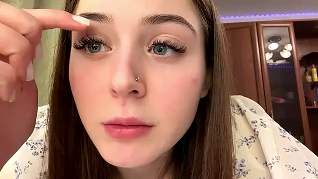 Adel strongwoman online show from February 2026 06:39:01 PM