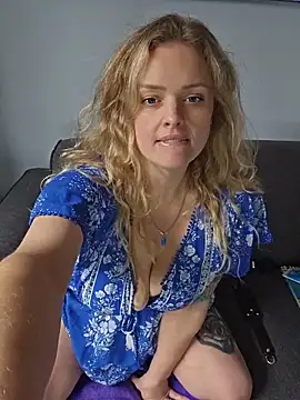 Bridgette03 online show from June 2026 12:09:02 AM