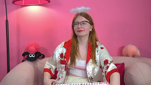 Snapshot of AliceAllisons chatting on September 2025 06:40:02 PM AliceAllisons online show from September 2025 06:40:02 PM