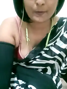 Queen Kushi4 online show from September 2025 05:27:01 PM