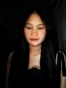 Snapshot of saronla_03 chatting on October 2025 02:35:02 PM saronla 03 online show from October 2025 02:35:02 PM