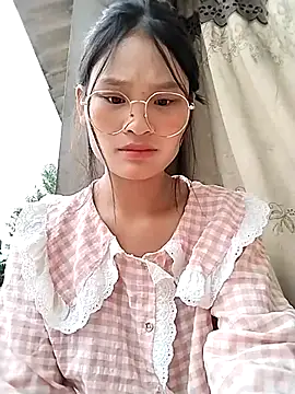 Snapshot of saronla_03 chatting on October 2025 03:18:01 AM saronla 03 online show from October 2025 03:18:01 AM