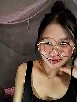 saronla 03 online show from November 2025 07:01:01 AM