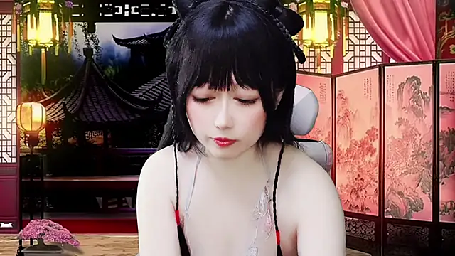 Snapshot of LuckyCute-Tutu chatting on February 2026 01:43:01 PM LuckyCute-Tutu online show from February 2026 01:43:01 PM