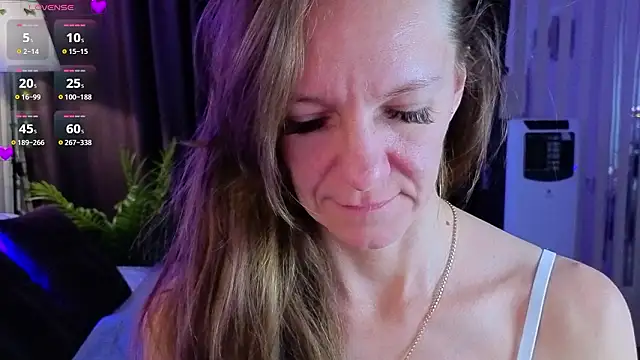 Jesica mooon online show from February 2026 01:33:01 AM