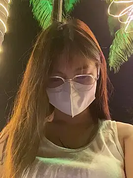   BabyShowPublic   online show from November 2025 03:56:02 PM