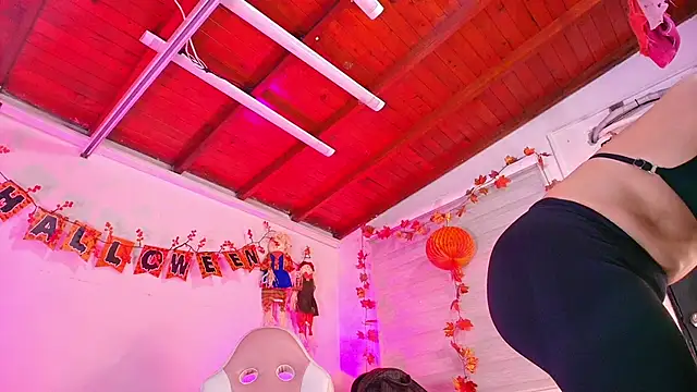 Snapshot of emma_madi chatting on October 2025 11:54:02 AM emma madi online show from October 2025 11:54:02 AM