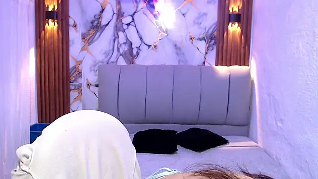 Snapshot of alaia_blue chatting on September 2025 02:16:01 PM alaia blue online show from September 2025 02:16:01 PM