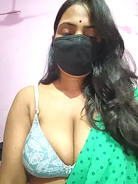 Snapshot of desiqueensneha chatting on September 2025 04:42:02 PM desiqueensneha online show from September 2025 04:42:02 PM