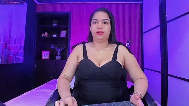 SamaraAnders  online show from June 2026 05:32:02 AM