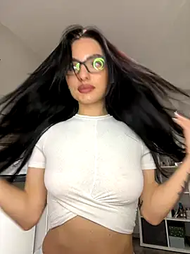 kaonasssiii online show from September 2025 05:58:01 PM