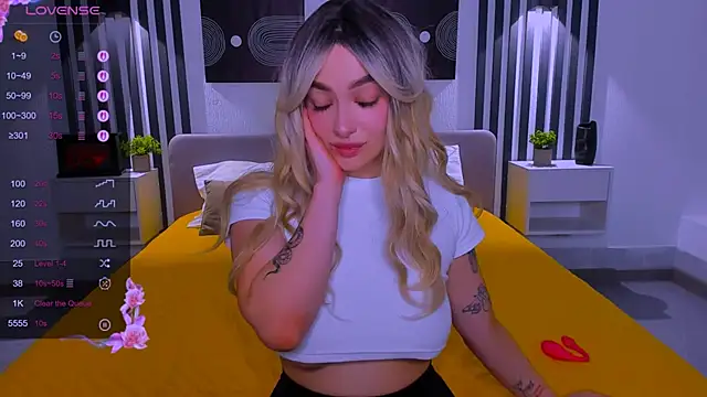 Emily Tylerr online show from March 2026 05:08:02 AM