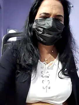 Snapshot of mallu-lover chatting on October 2025 12:50:01 PM mallu-lover online show from October 2025 12:50:01 PM