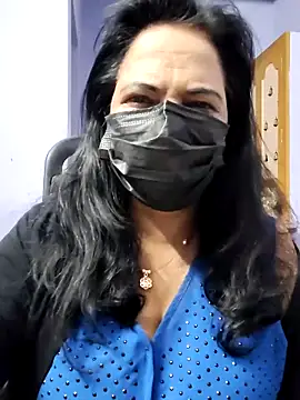 Snapshot of mallu-lover chatting on October 2025 12:55:01 AM mallu-lover online show from October 2025 12:55:01 AM