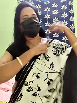 Snapshot of mallu-lover chatting on October 2025 08:14:02 AM mallu-lover online show from October 2025 08:14:02 AM