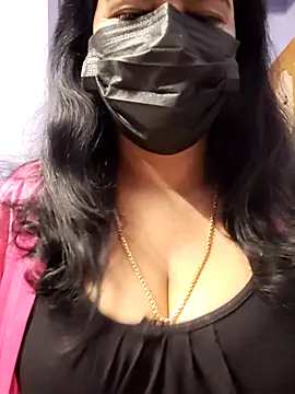 Snapshot of mallu-lover chatting on October 2025 01:40:01 AM mallu-lover online show from October 2025 01:40:01 AM