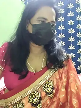 Snapshot of mallu-lover chatting on November 2025 03:25:01 PM mallu-lover online show from November 2025 03:25:01 PM