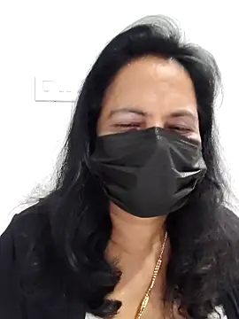 mallu-lover online show from February 2026 08:29:01 PM