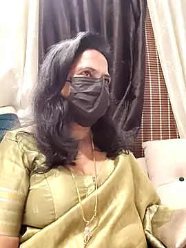 mallu-lover online show from March 2026 04:04:01 PM