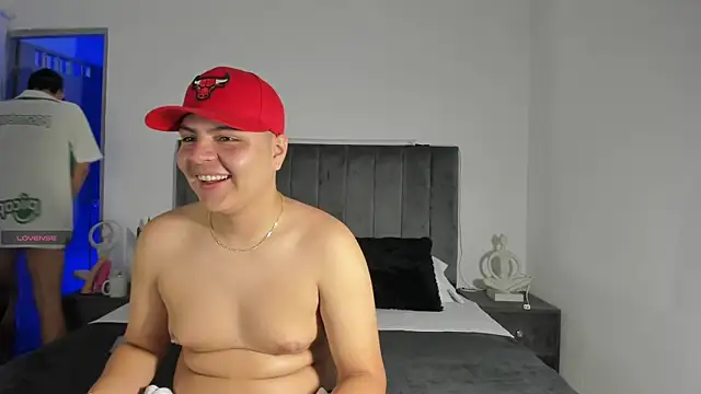 NoahLux online show from October 2025 07:14:02 PM