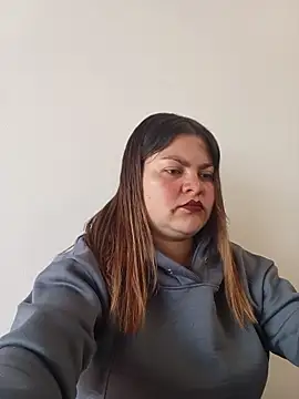 LUCIANA  99 online show from November 2025 02:17:02 PM