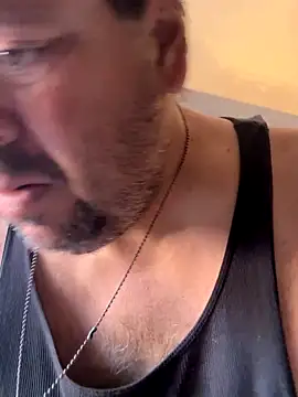 willama111970 online show from October 2025 05:31:01 PM