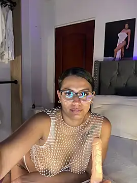 ema zoe online show from July 2026 12:03:01 AM