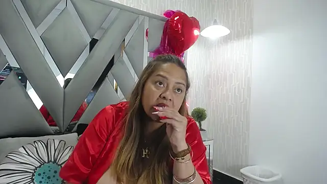 MonzerratBoyer online show from February 2026 06:45:01 PM