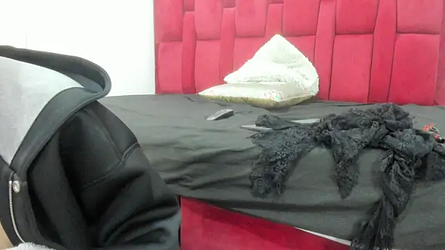 Snapshot of Mollyxketa1_ chatting on November 2025 02:23:02 AM Mollyxketa1 online show from November 2025 02:23:02 AM