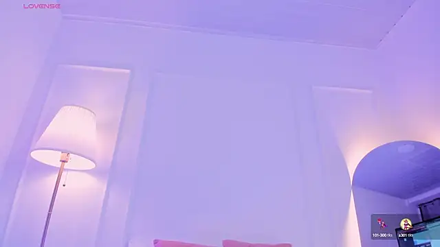 victoria becker  online show from October 2025 11:55:02 AM