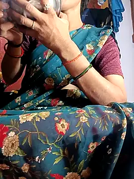 Snapshot of Sonam_pandeyji chatting on October 2025 02:49:01 PM Sonam pandeyji online show from October 2025 02:49:01 PM