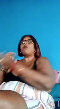 mileesha online show from December 2024 12:38:01 PM