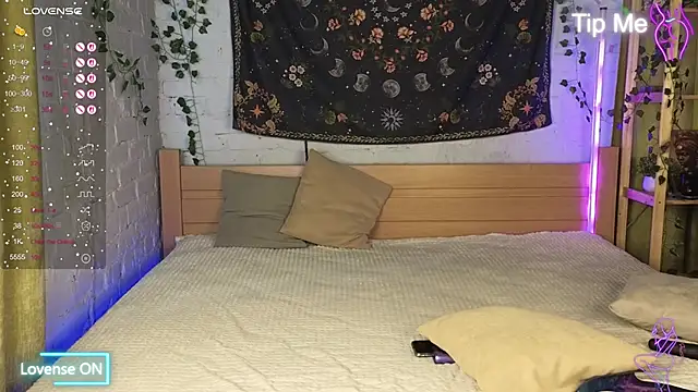 Snapshot of Bekky_Hammon chatting on October 2025 05:19:02 AM Bekky Hammon online show from October 2025 05:19:02 AM