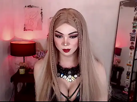 Hugecock shantall online show from November 2025 08:18:01 PM