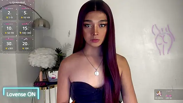 Snapshot of TrinityFucksYou chatting on October 2025 03:03:01 PM TrinityFucksYou online show from October 2025 03:03:01 PM