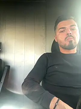 Snapshot of imooLoov chatting on October 2025 07:53:02 AM imooLoov online show from October 2025 07:53:02 AM