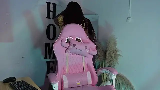 Catherine Smith  online show from September 2025 11:23:02 AM